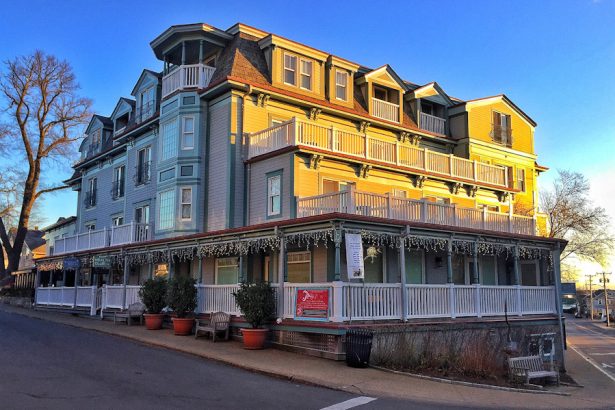 Must Do s Of Vineyard Haven Crispin Haskins must-do-s-of-vineyard-haven-crispin-haskins